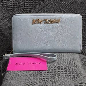 NWT Betsey Johnson Z/A WALLET
